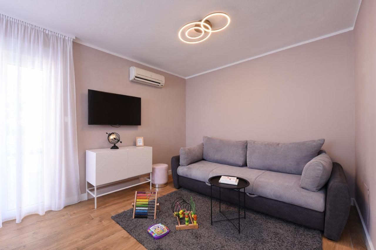 Malako Family Apartments Seline Exteriér fotografie