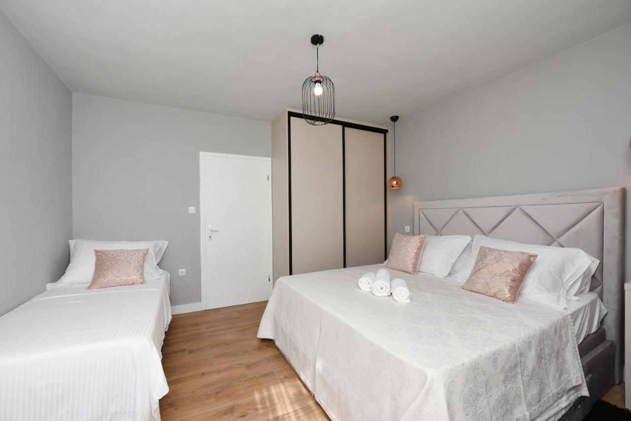 Malako Family Apartments Seline Exteriér fotografie