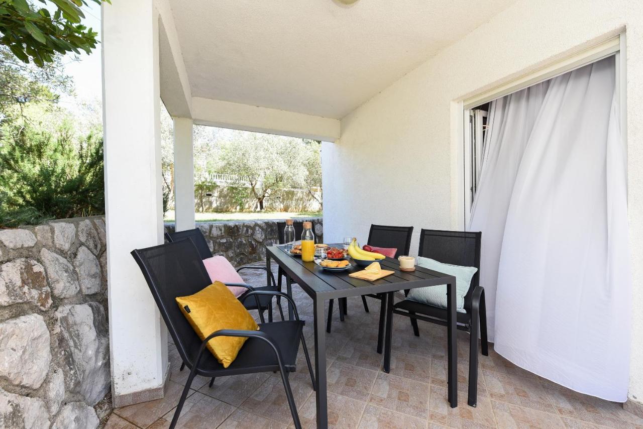 Malako Family Apartments Seline Exteriér fotografie